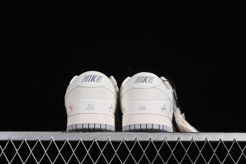 Nike Dunk Shoes